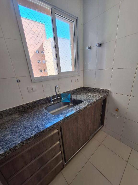 Apartamento para alugar com 2 quartos, 75m² - Foto 10