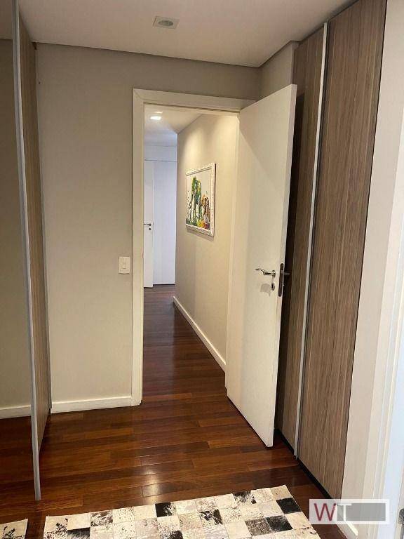 Apartamento à venda com 3 quartos, 214m² - Foto 21