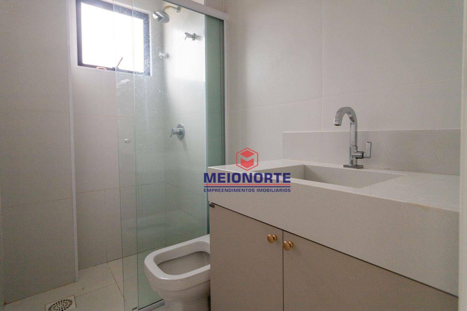 Apartamento à venda com 4 quartos, 143m² - Foto 8