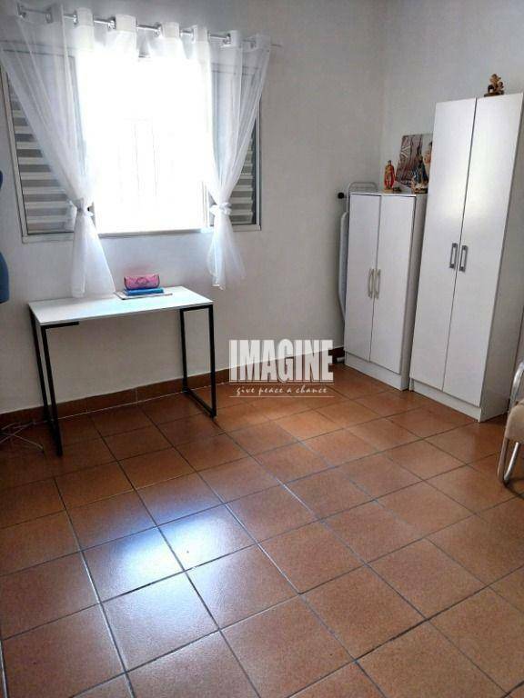 Sobrado à venda com 3 quartos, 224m² - Foto 22