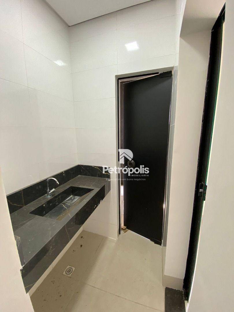 Casa à venda com 3 quartos, 98m² - Foto 13