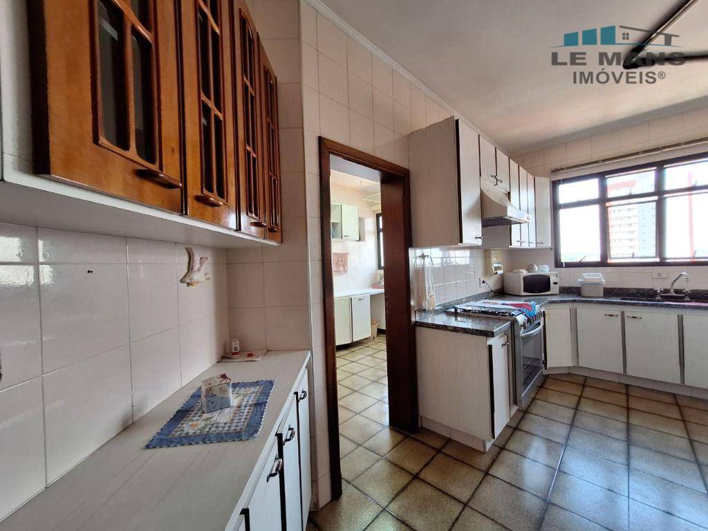 Apartamento à venda com 3 quartos, 327m² - Foto 10