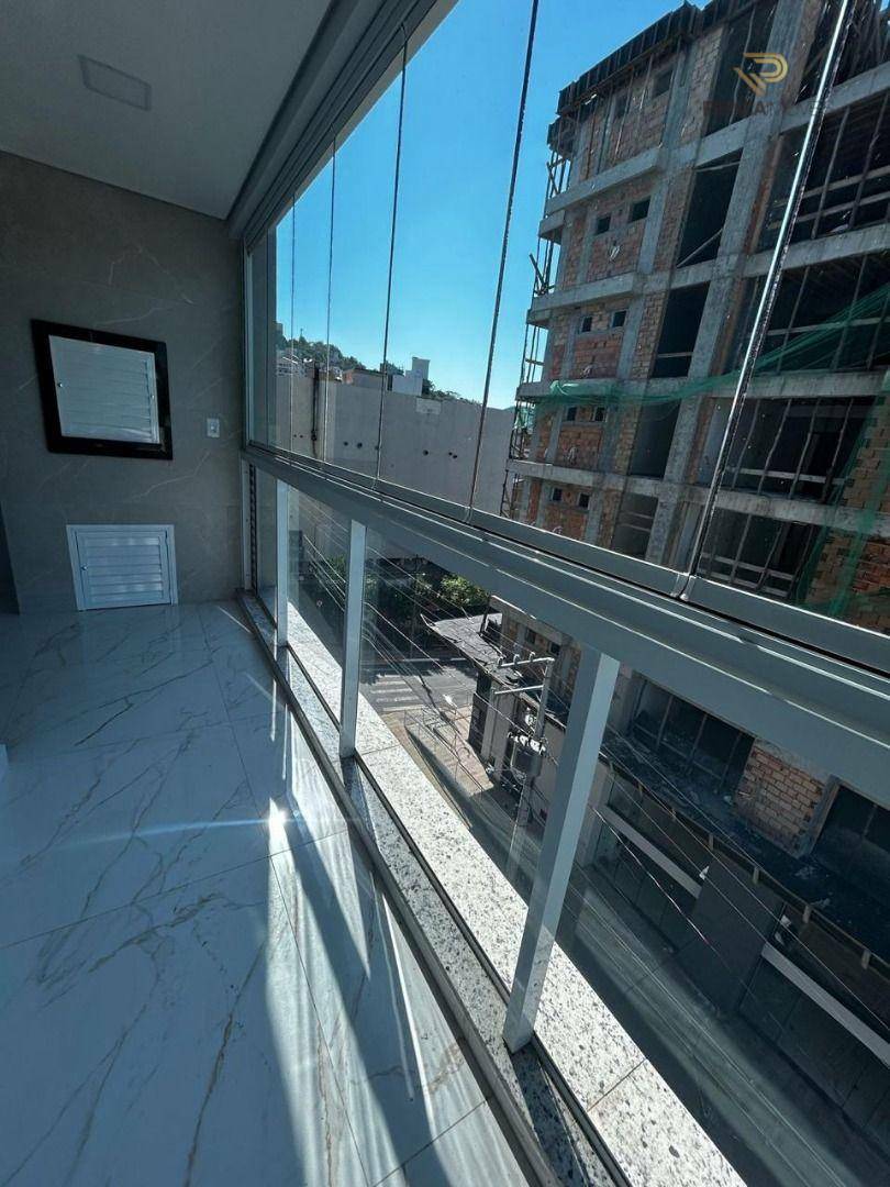 Apartamento à venda com 2 quartos, 90m² - Foto 13