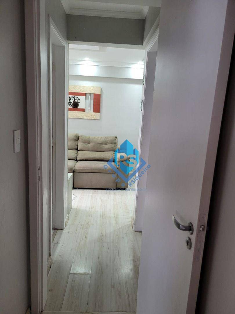 Apartamento à venda com 2 quartos, 64m² - Foto 18