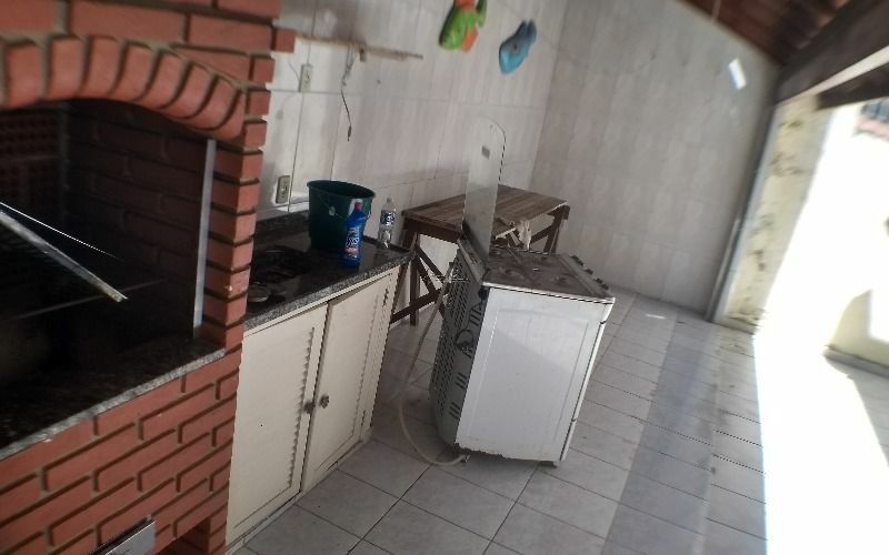 Casa à venda com 2 quartos, 90m² - Foto 24