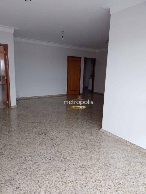 Apartamento à venda com 3 quartos, 137m² - Foto 2