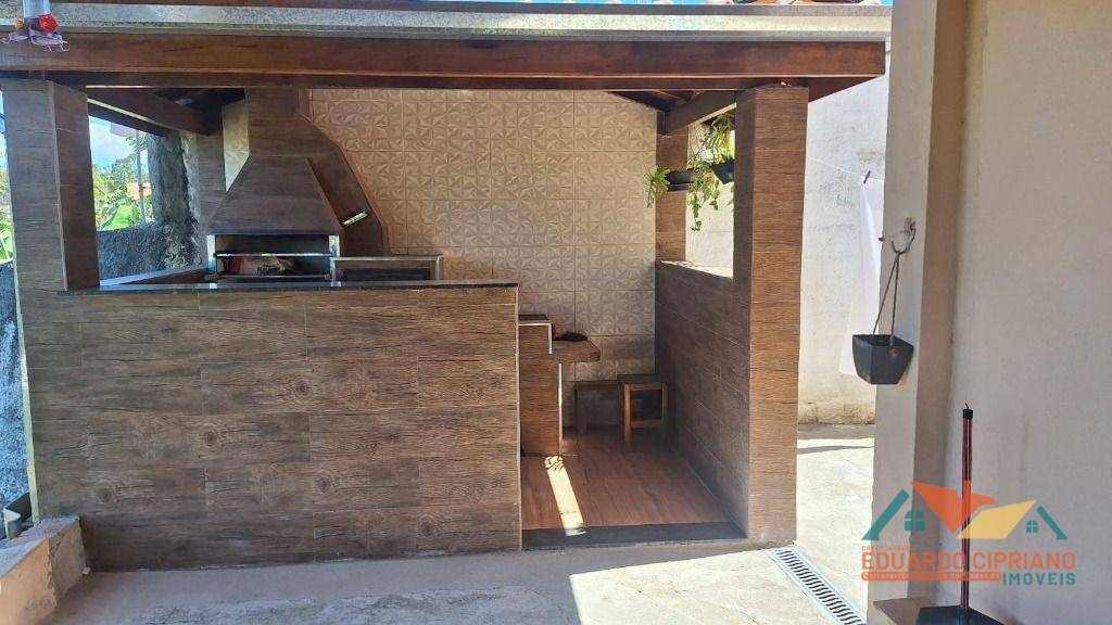 Casa à venda com 3 quartos, 250m² - Foto 5