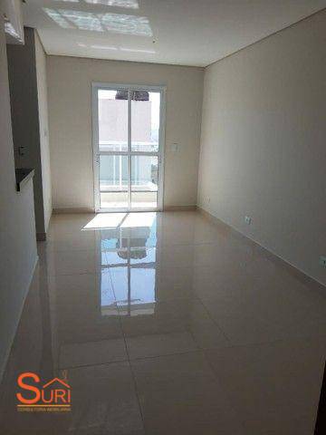 Apartamento à venda com 3 quartos, 73m² - Foto 2