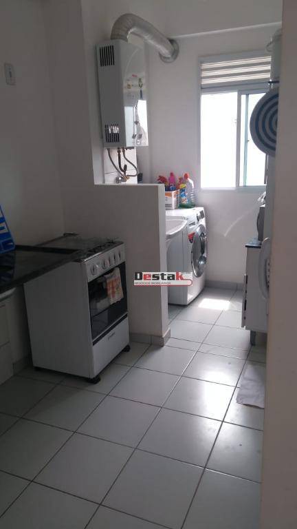 Apartamento à venda com 2 quartos, 55m² - Foto 4