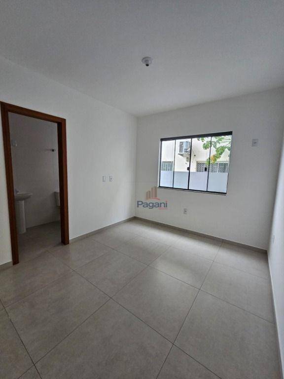 Apartamento à venda com 2 quartos, 60m² - Foto 8