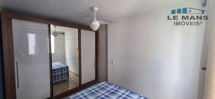 Apartamento à venda com 2 quartos, 44m² - Foto 3