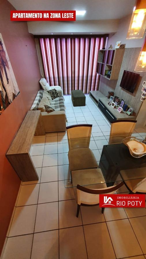 Apartamento à venda com 3 quartos, 69m² - Foto 6