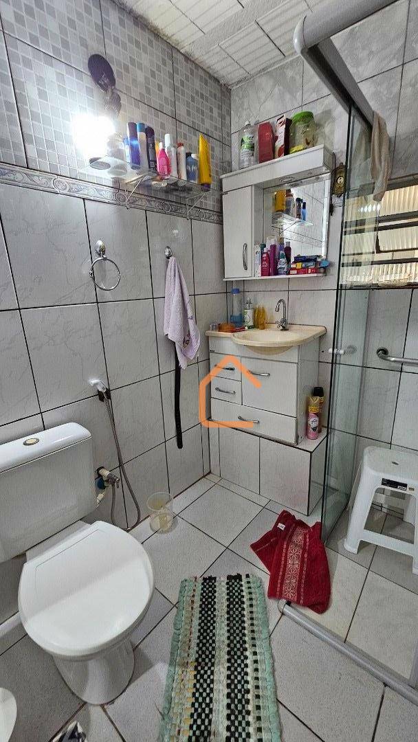 Casa à venda com 2 quartos, 145m² - Foto 17