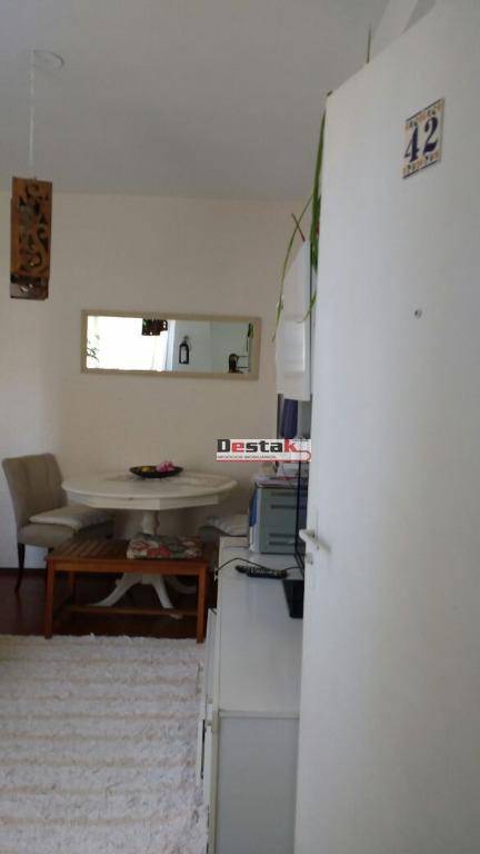 Apartamento à venda com 2 quartos, 56m² - Foto 2