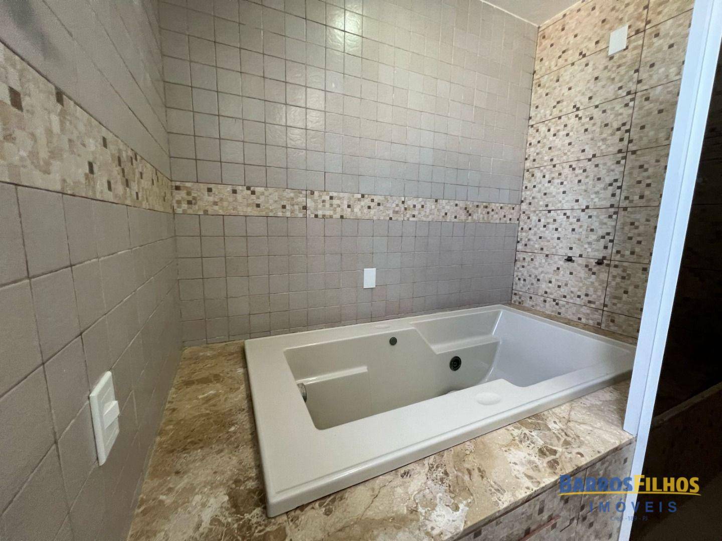 Casa à venda com 8 quartos, 620m² - Foto 54