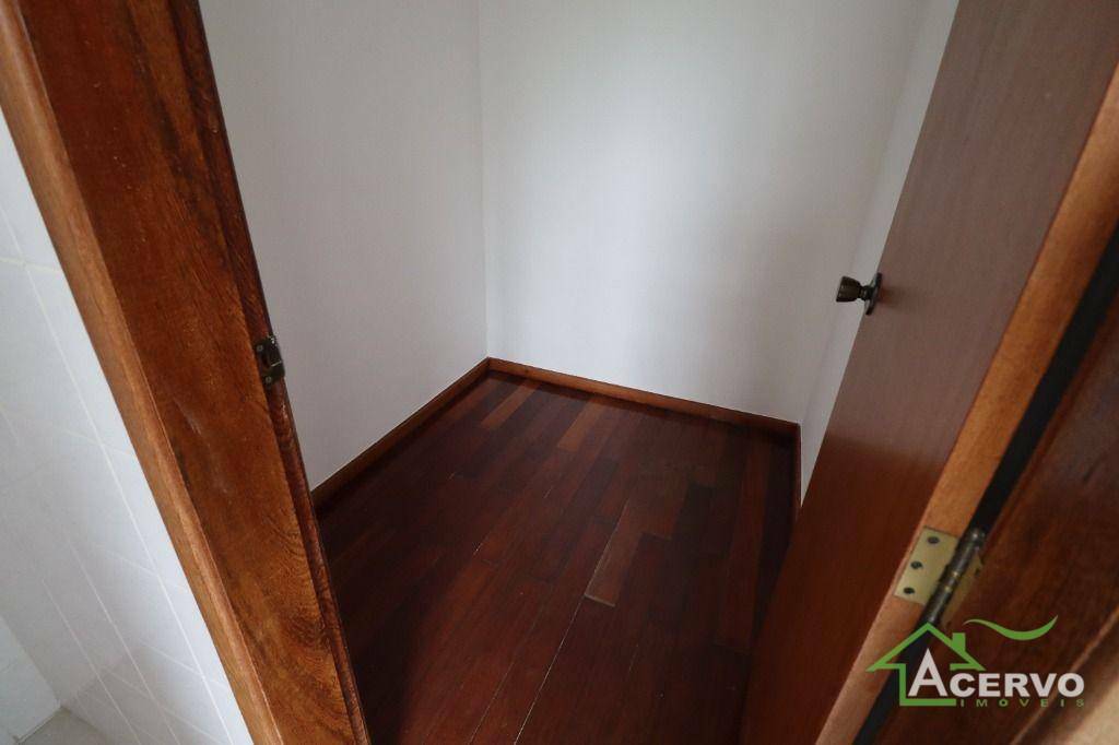 Apartamento à venda com 3 quartos, 154m² - Foto 17