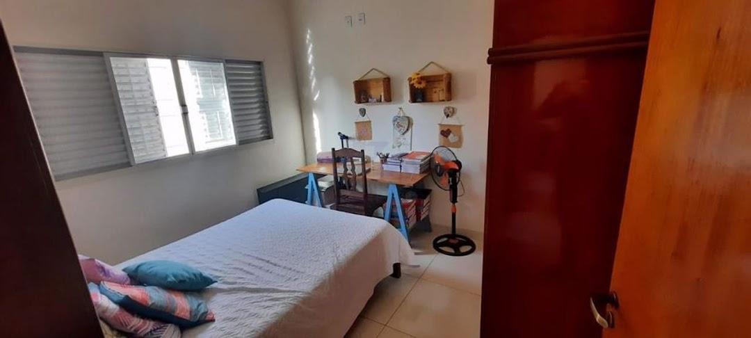 Casa à venda com 3 quartos, 200m² - Foto 32