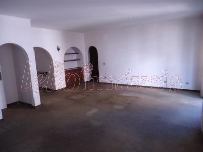 Apartamento para alugar com 3 quartos, 170m² - Foto 3