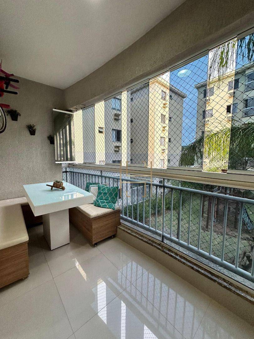 Apartamento à venda com 2 quartos, 67m² - Foto 1