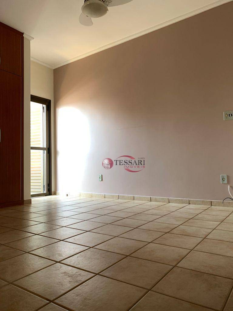 Apartamento para alugar com 3 quartos, 126m² - Foto 19