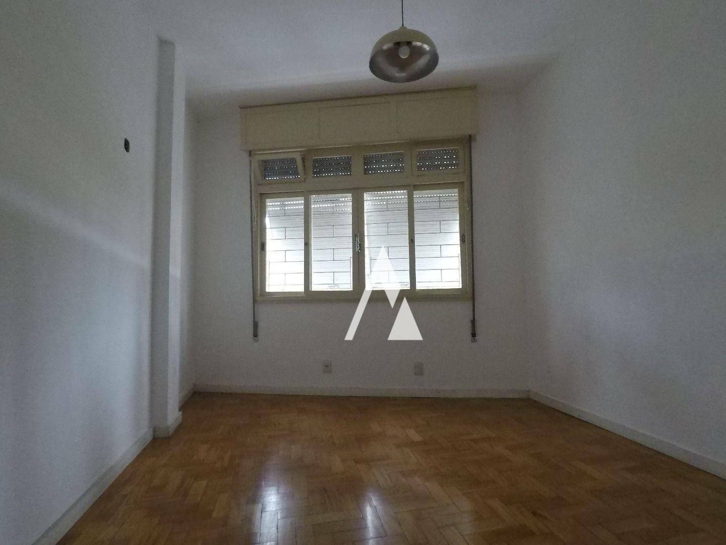 Apartamento à venda com 3 quartos, 123m² - Foto 34