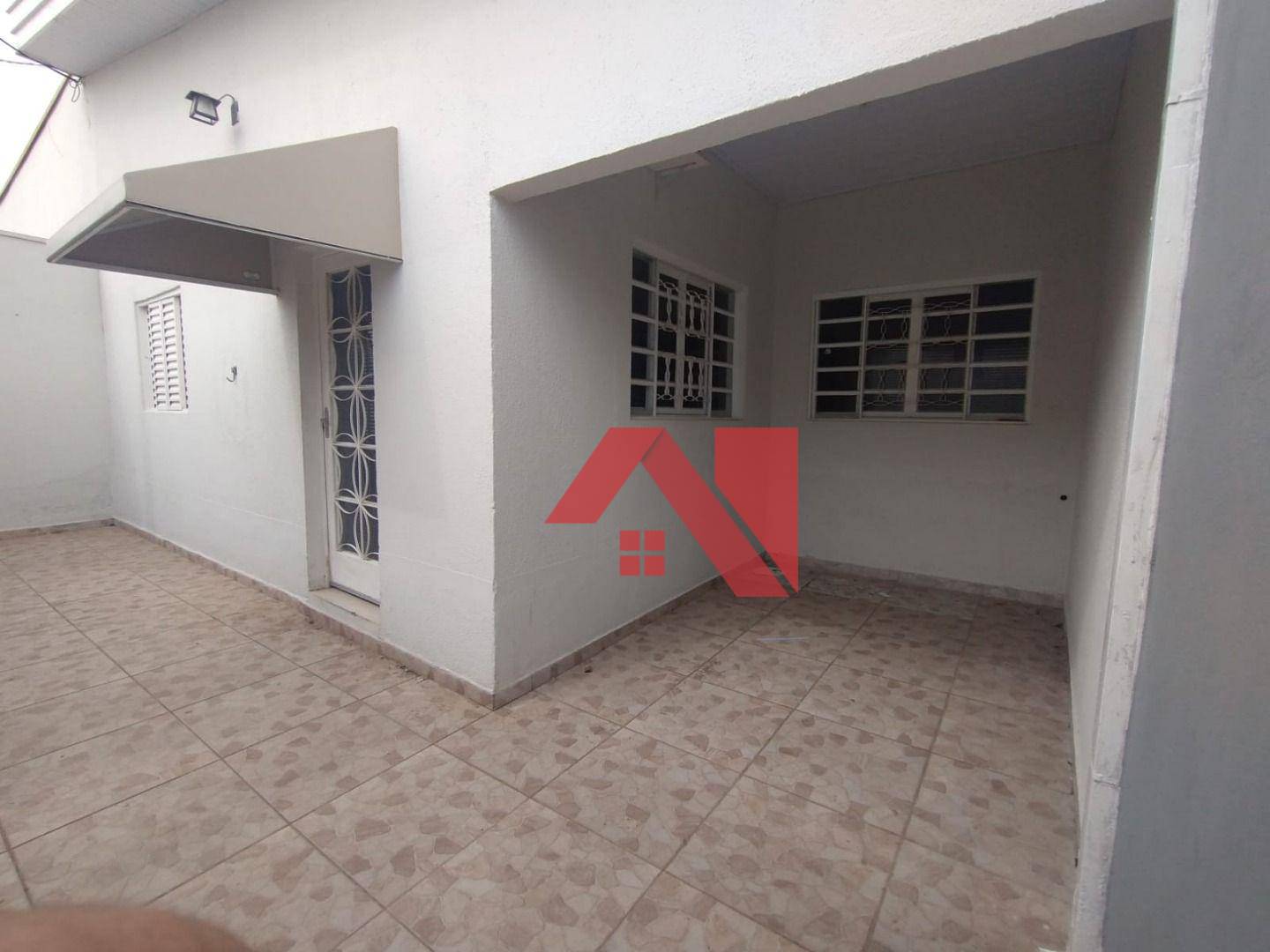 Casa à venda com 2 quartos, 80m² - Foto 6