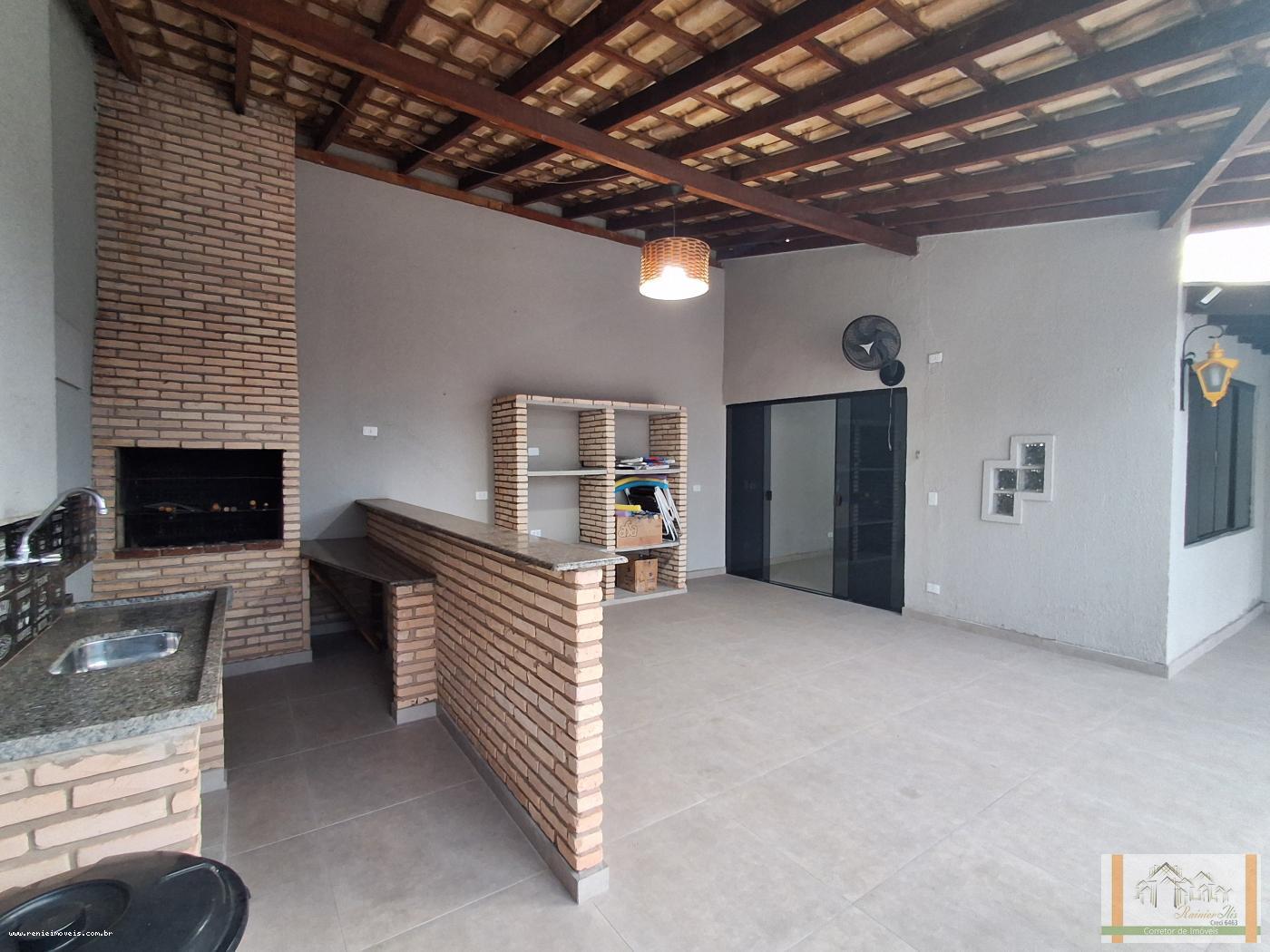 Casa à venda com 3 quartos, 450m² - Foto 5