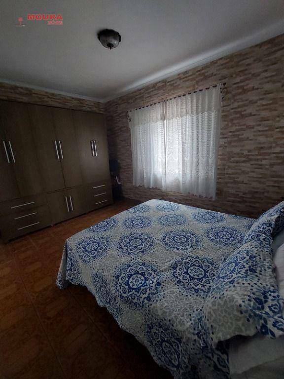 Sobrado à venda com 4 quartos, 211m² - Foto 24