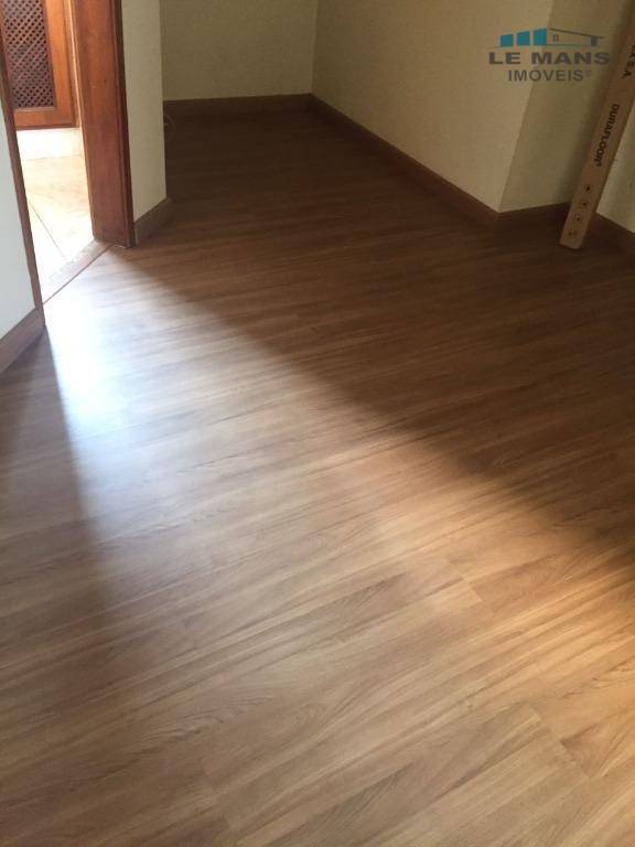 Apartamento à venda com 3 quartos, 101m² - Foto 13