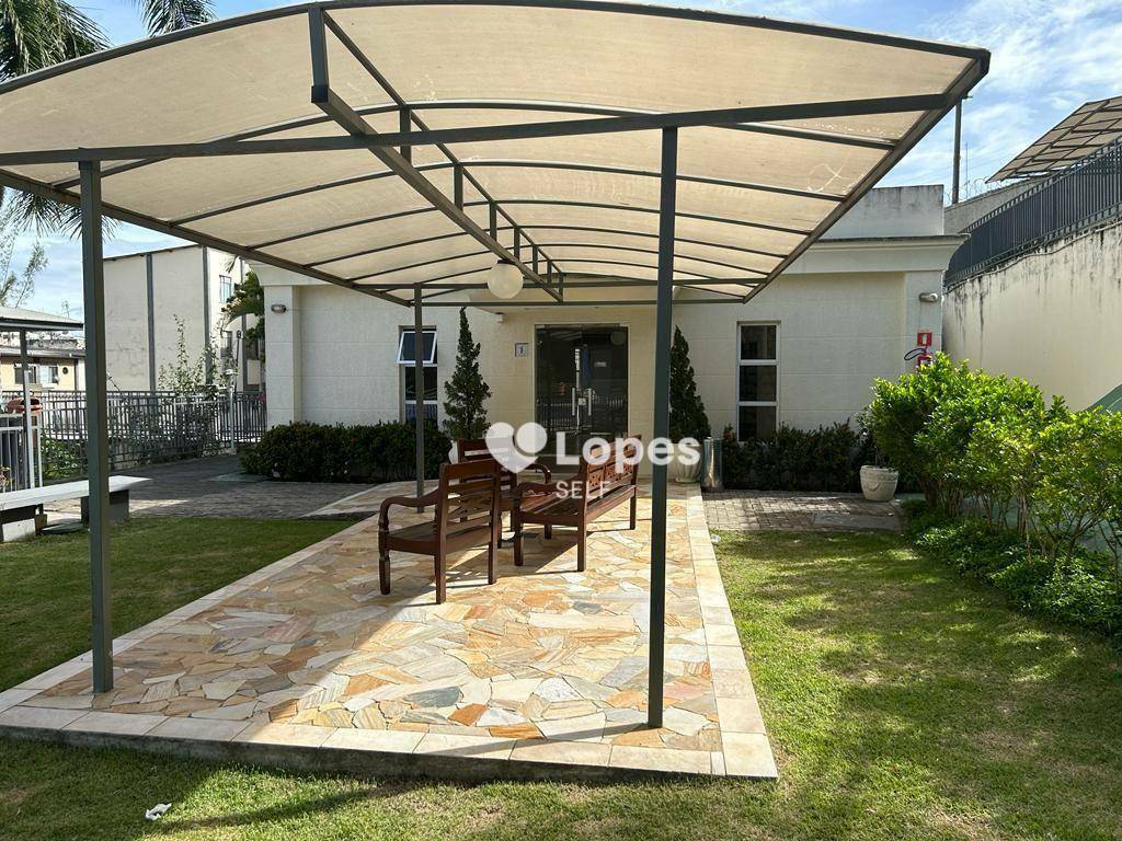 Apartamento à venda com 2 quartos, 55m² - Foto 15
