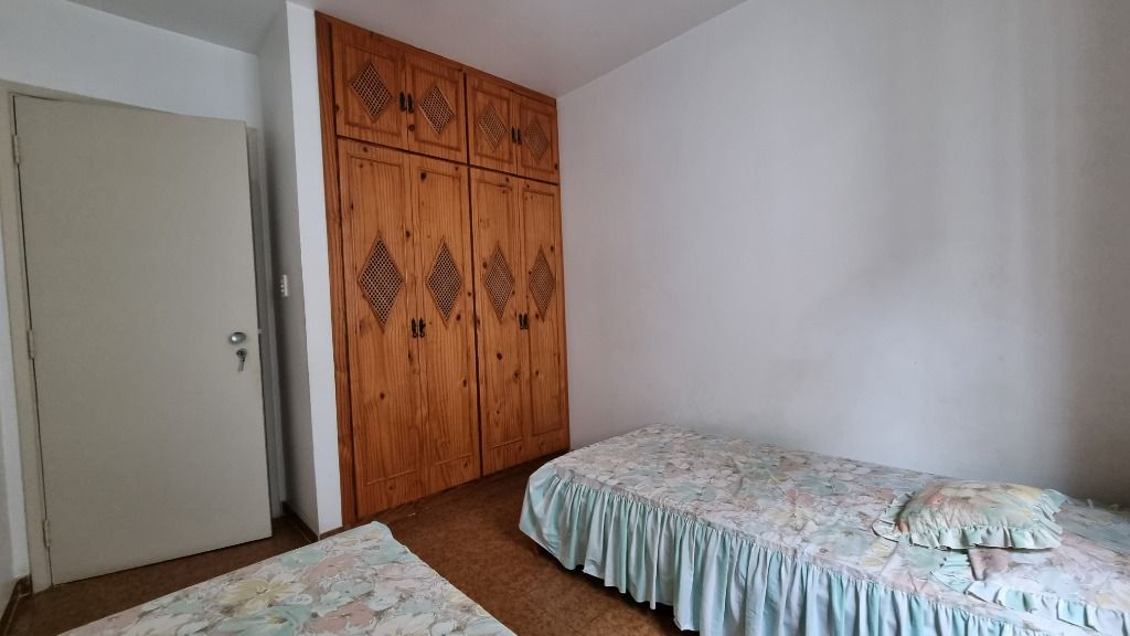 Apartamento à venda com 2 quartos, 104m² - Foto 12