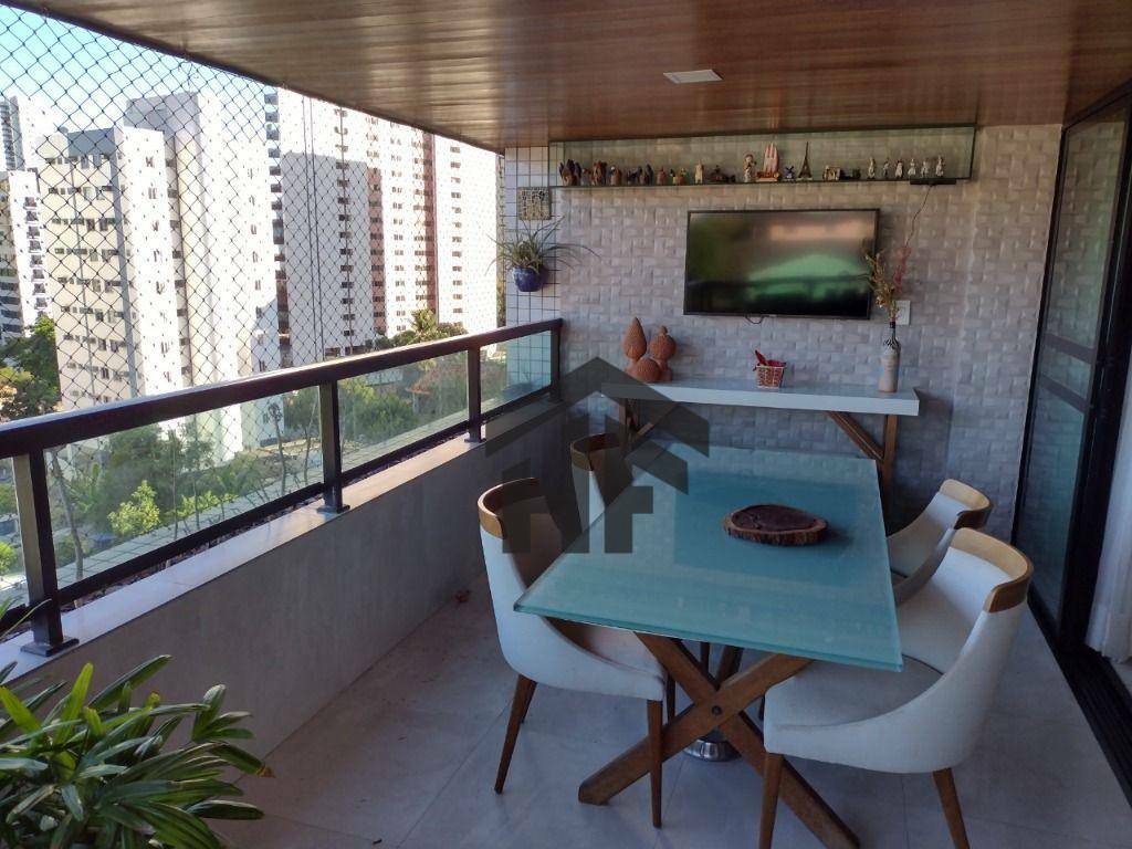 Apartamento à venda com 4 quartos, 194m² - Foto 10