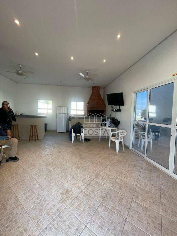 Apartamento à venda com 2 quartos, 60m² - Foto 19
