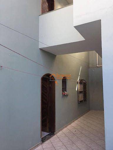 Sobrado à venda com 3 quartos, 300m² - Foto 39