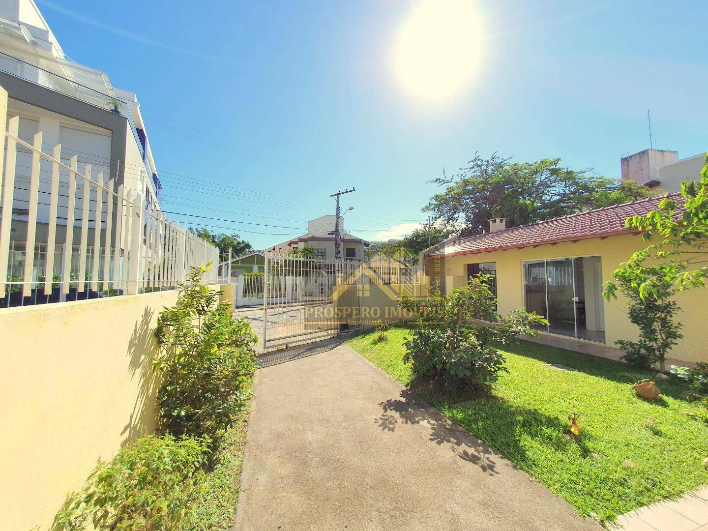 Casa à venda e aluguel com 4 quartos, 260m² - Foto 26