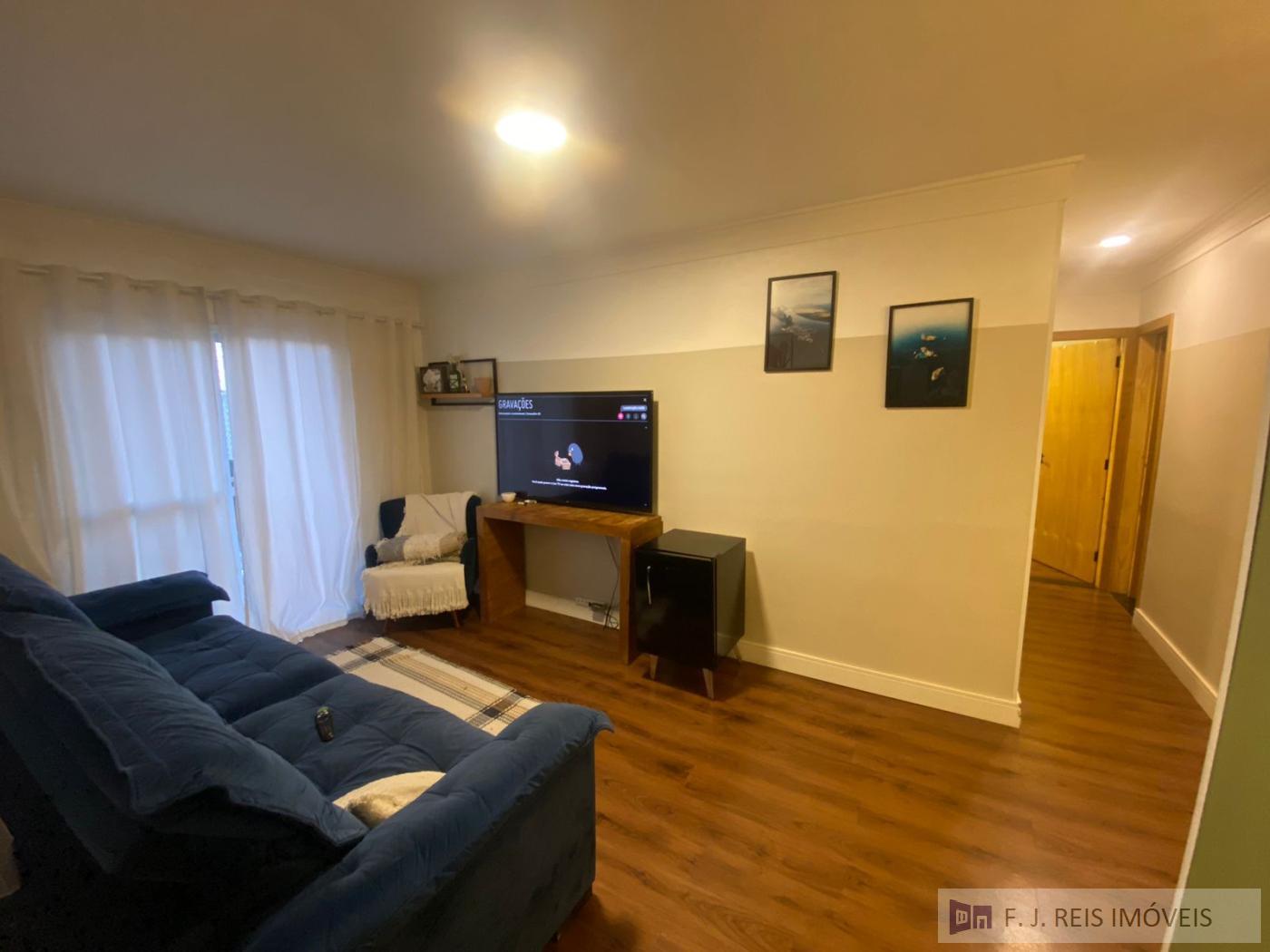 Apartamento à venda com 2 quartos, 70m² - Foto 5