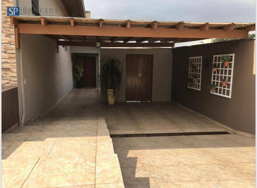 Casa de Condomínio à venda com 3 quartos, 390m² - Foto 3