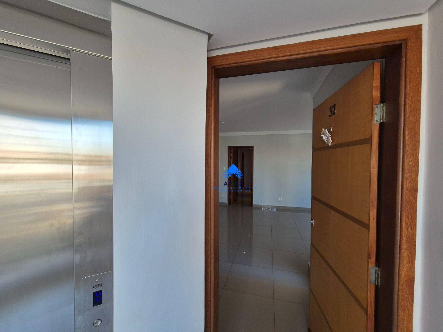 Apartamento para alugar com 3 quartos, 100m² - Foto 3