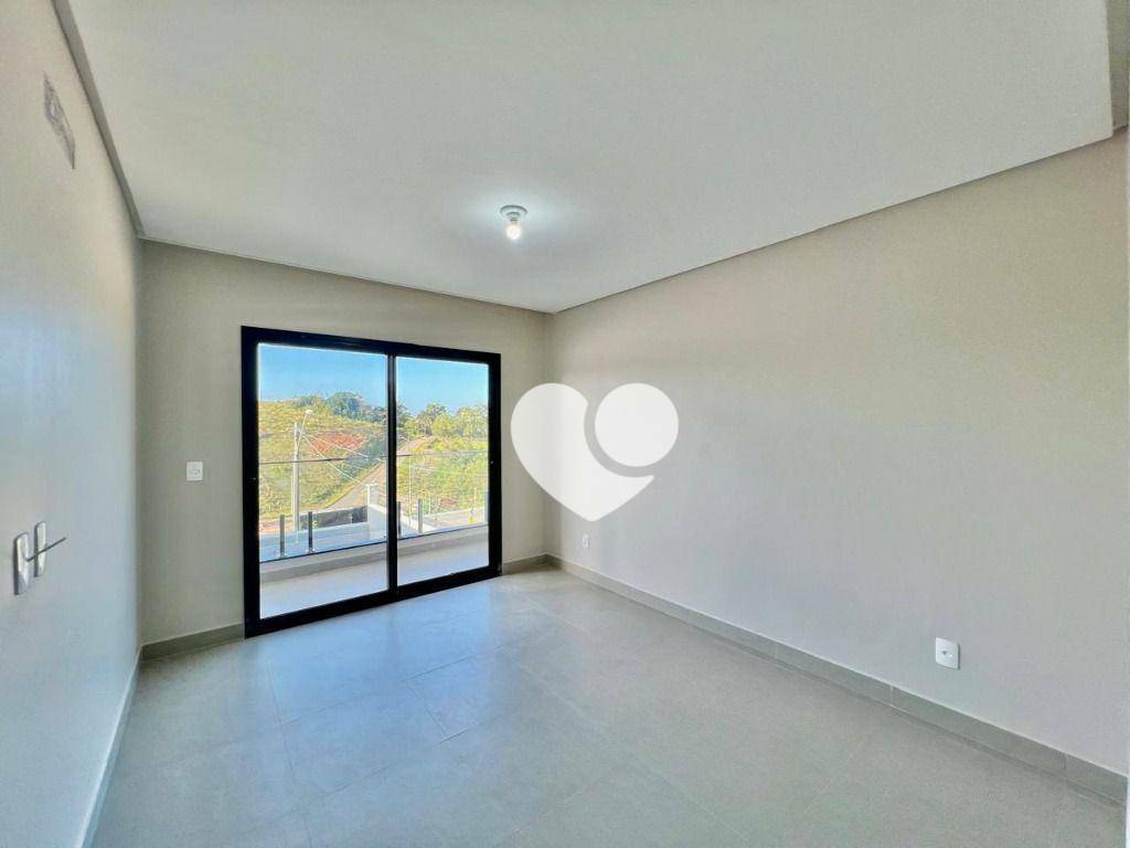 Casa à venda com 3 quartos, 180m² - Foto 5