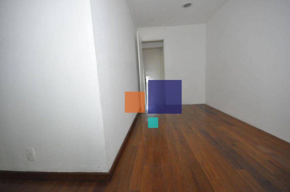 Apartamento para alugar com 4 quartos, 160m² - Foto 22