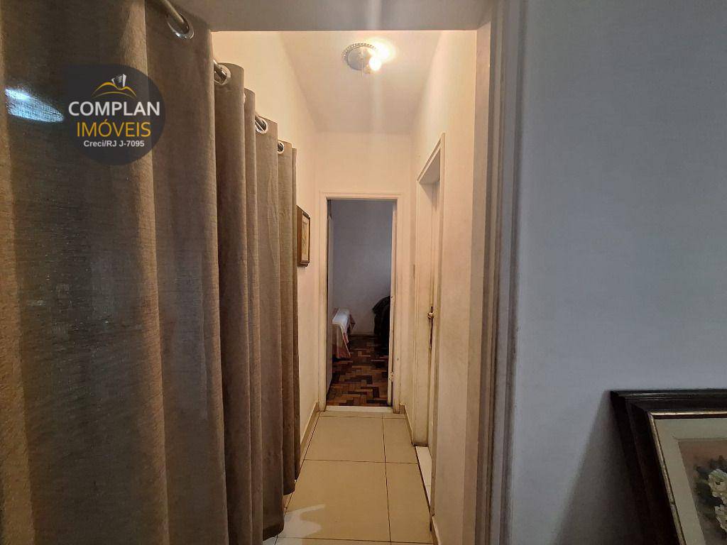 Apartamento à venda com 1 quarto, 47m² - Foto 3