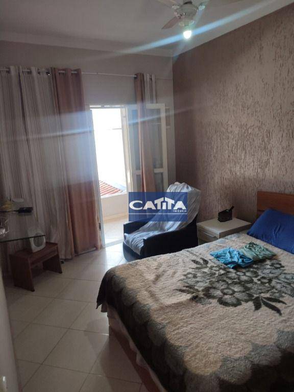 Casa à venda com 4 quartos, 300m² - Foto 12