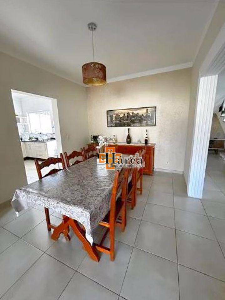 Sobrado à venda com 3 quartos, 286m² - Foto 4