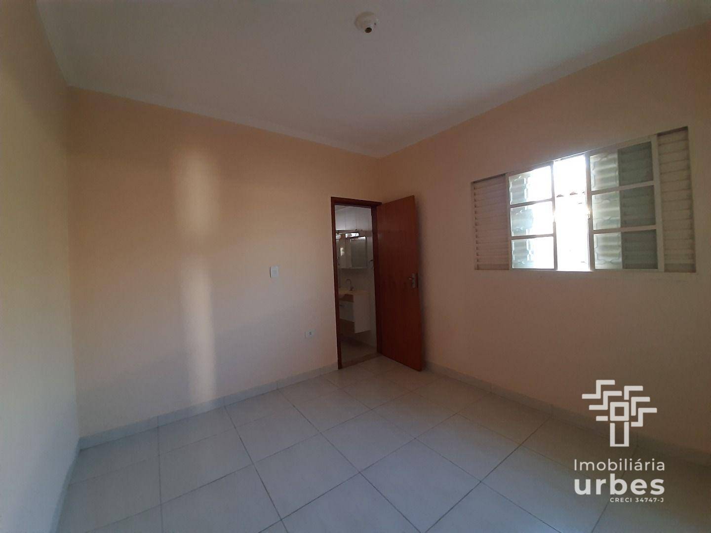 Casa para alugar com 2 quartos, 138m² - Foto 12