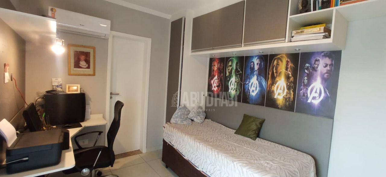 Apartamento à venda com 3 quartos, 154m² - Foto 18