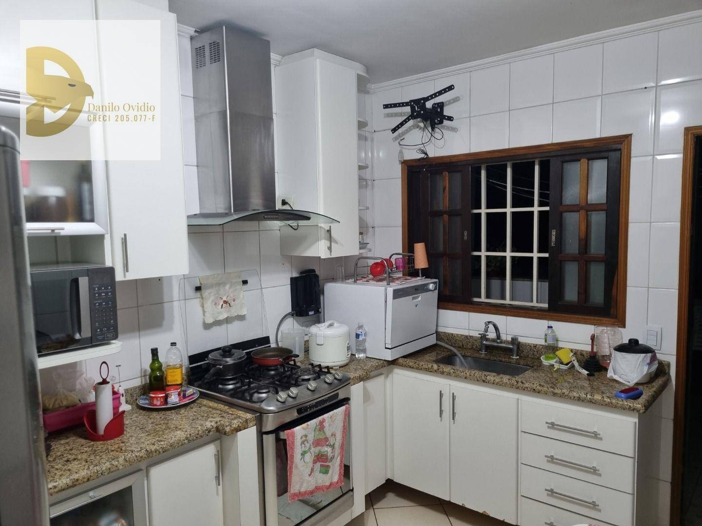 Sobrado à venda com 3 quartos, 130M2 - Foto 19