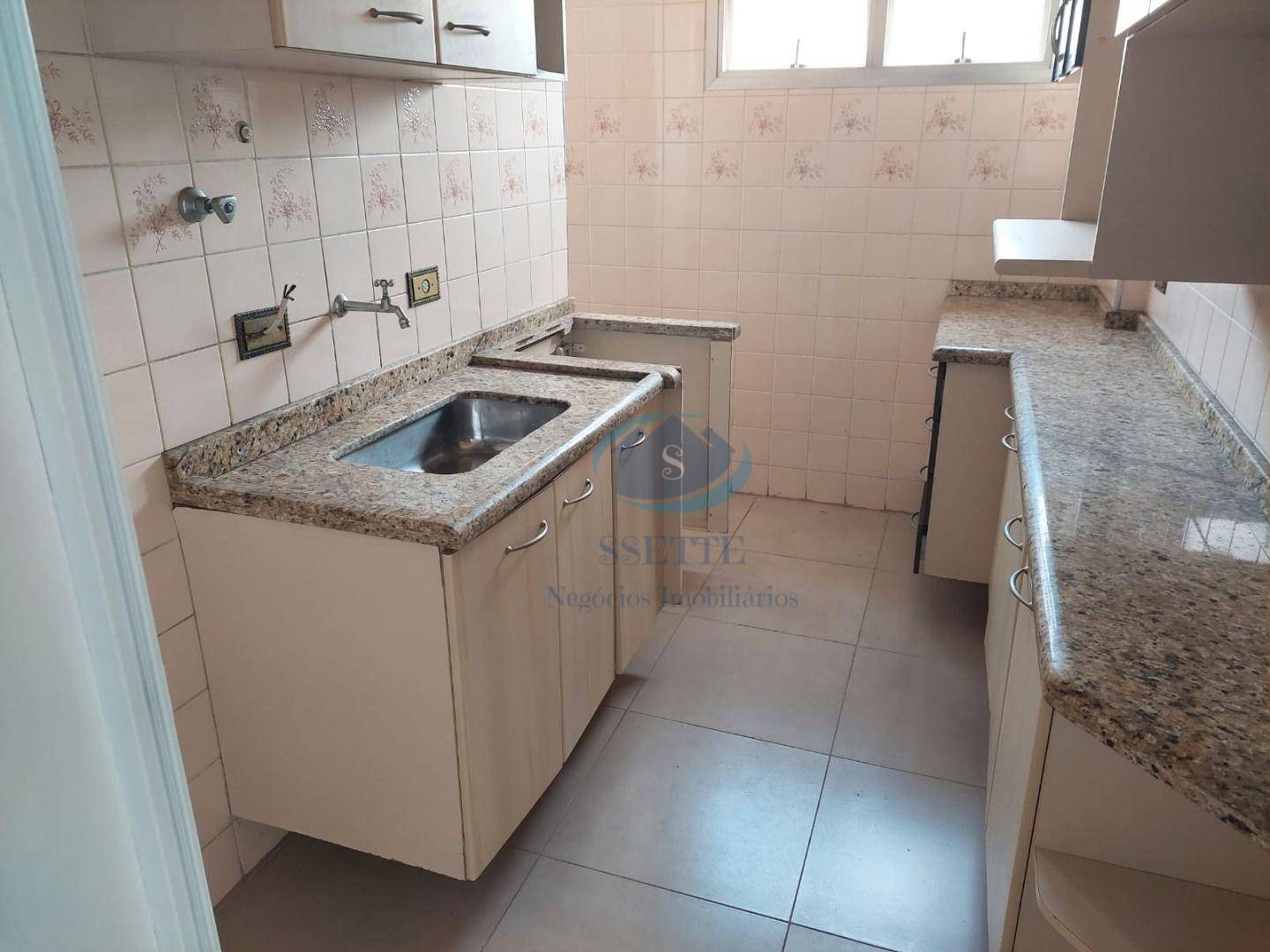 Apartamento para alugar com 2 quartos, 55m² - Foto 9