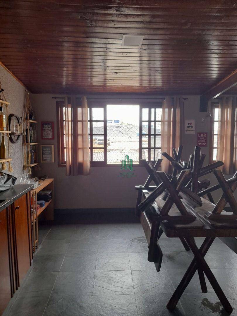 Sobrado à venda com 3 quartos, 228m² - Foto 10