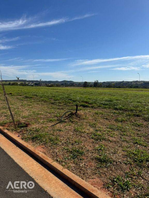 Loteamento e Condomínio, 315 m² - Foto 1