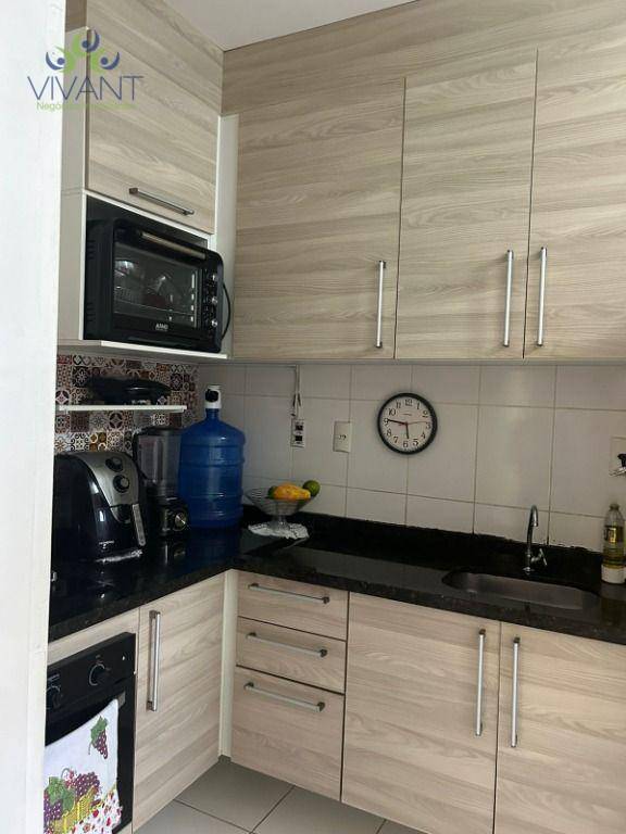 Apartamento à venda com 2 quartos, 50m² - Foto 4